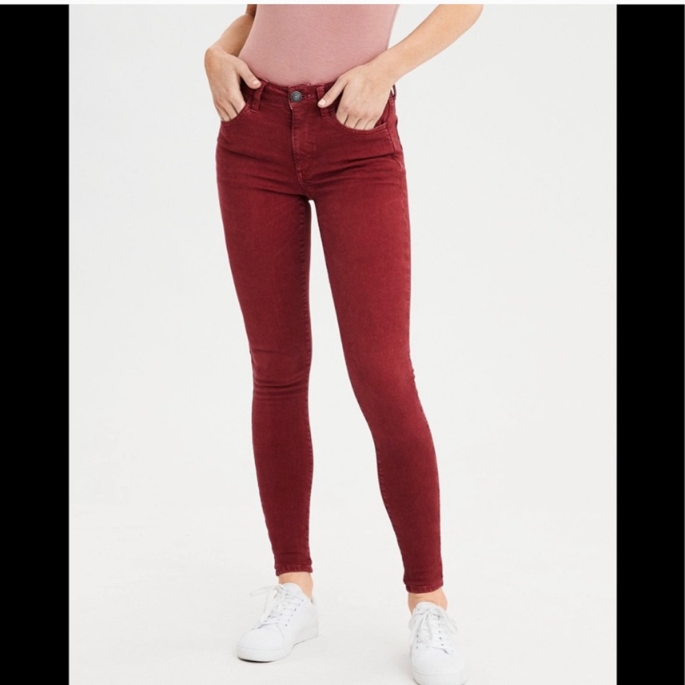 AEO High-Waisted Jegging